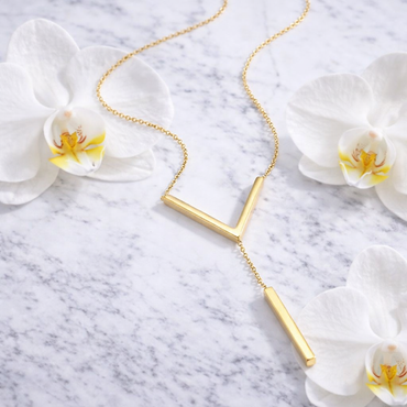 Collier V