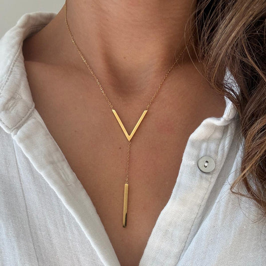 Collier V